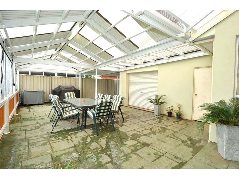 64 Chisholm Drive, Caroline Springs VIC 3023