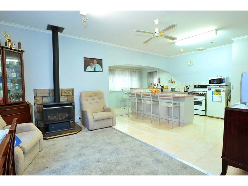 39 Omar Street, Maidstone VIC 3012