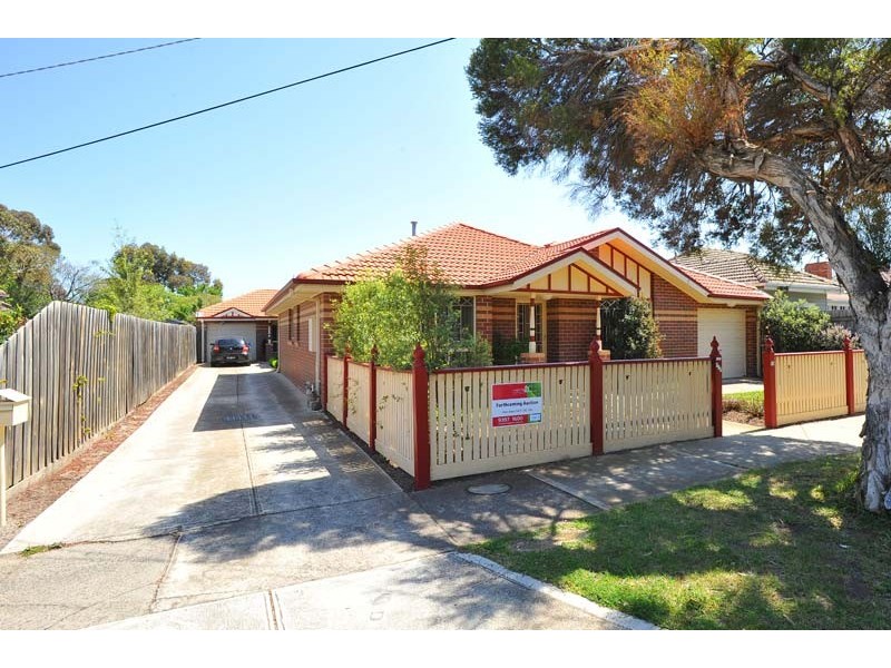 2/7 Gordon Street, Newport VIC 3015