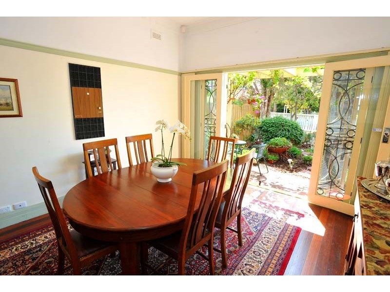 263 Douglas Parade, Newport VIC 3015