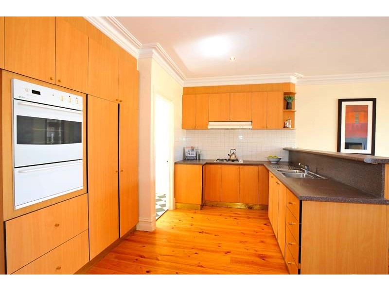 67 Farm Street, Newport VIC 3015