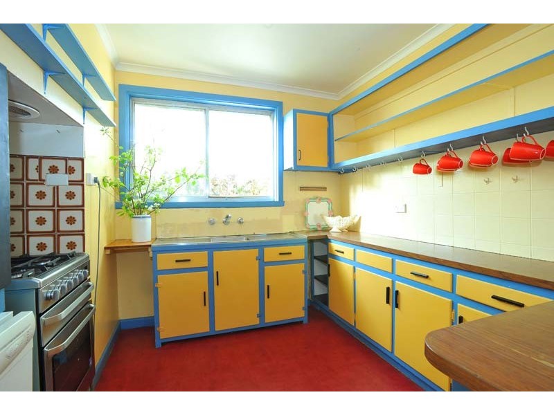 147 Empress Avenue, Kingsville VIC 3012