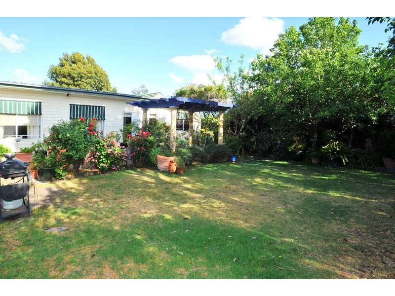 54 Paxton Street, South Kingsville VIC 3015