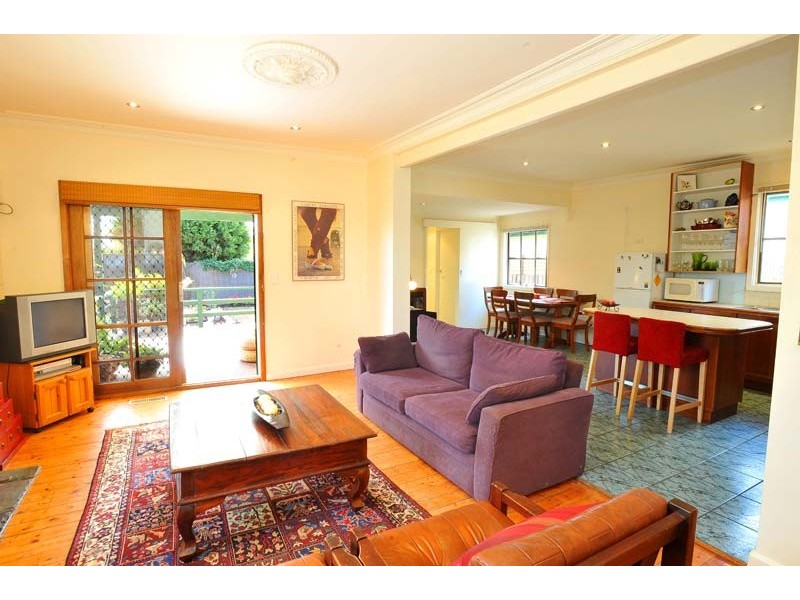 75 Maddox Road, Newport VIC 3015