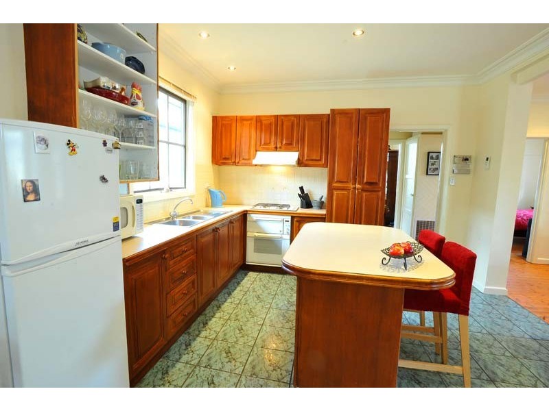 75 Maddox Road, Newport VIC 3015