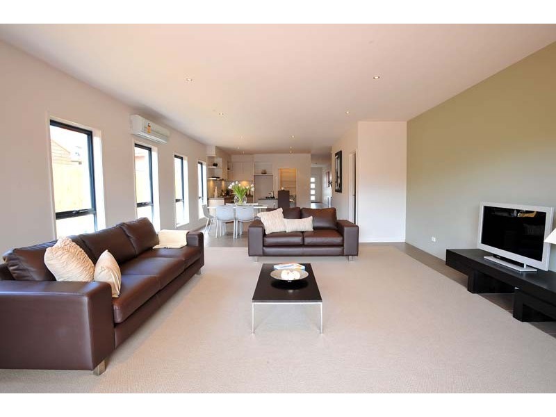 55A Schutt Street, Newport VIC 3015