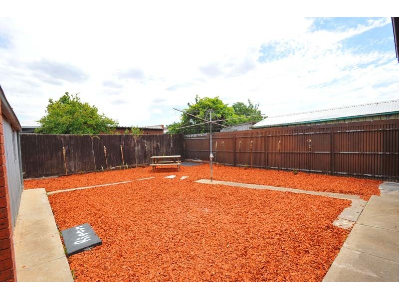 35 Browne Avenue, St Albans VIC 3021