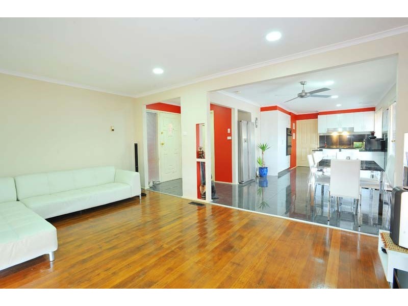 35 Browne Avenue, St Albans VIC 3021