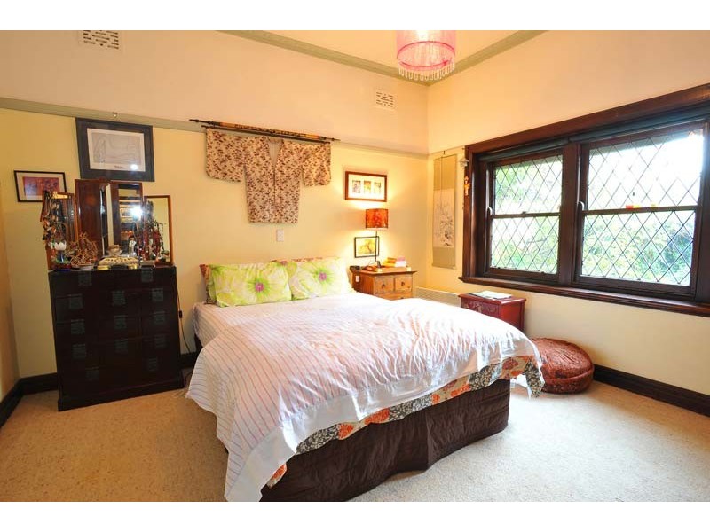 278 Melbourne Road, Newport VIC 3015