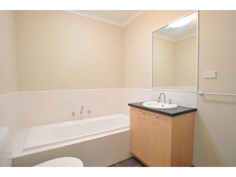 28B/39 Astley Crescent, Point Cook VIC 3030