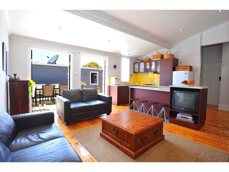 103 Chirnside Street, Kingsville VIC 3012