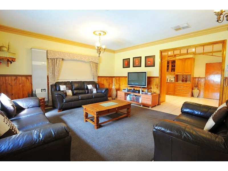 246 Mason Street, Newport VIC 3015