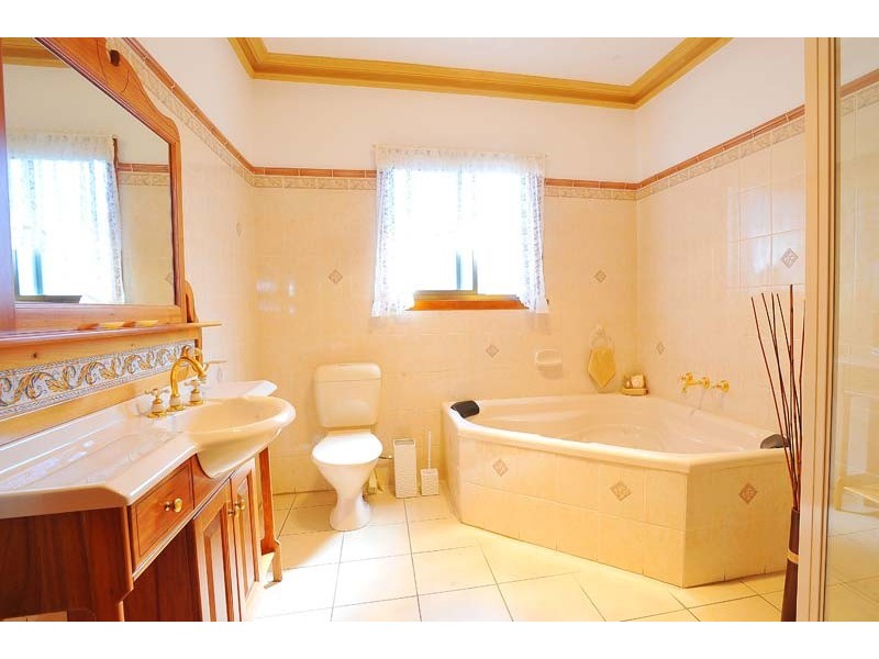 246 Mason Street, Newport VIC 3015