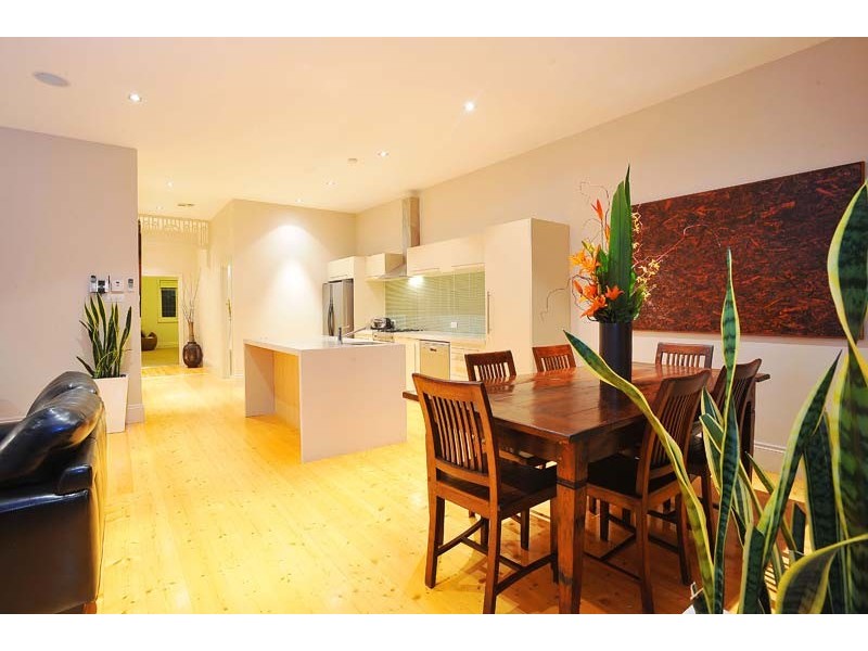 130 Chirnside Street, Kingsville VIC 3012