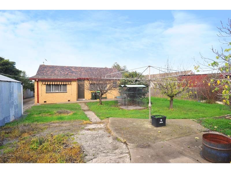 18 Linden Street, Altona Meadows VIC 3028