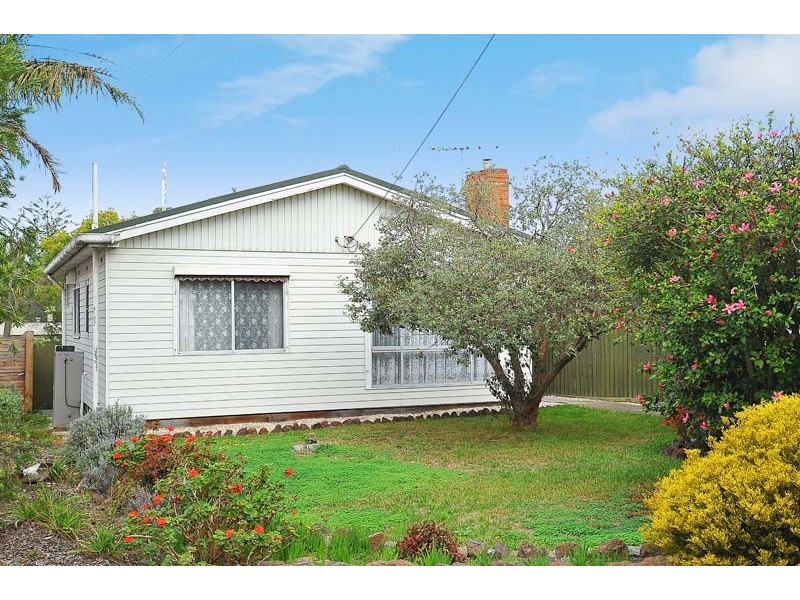 9 Holland Court, Newport VIC 3015