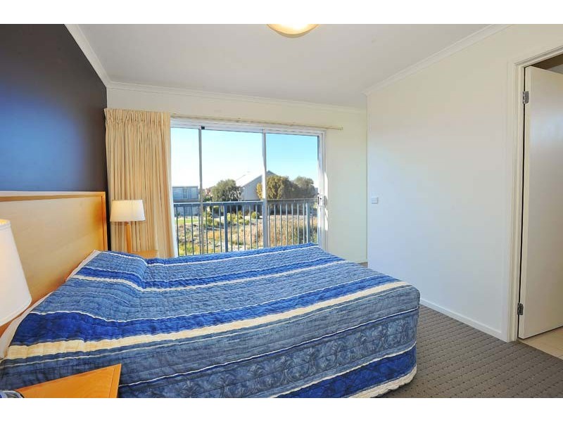 6/115 Kororoit Creek Road, Williamstown VIC 3016