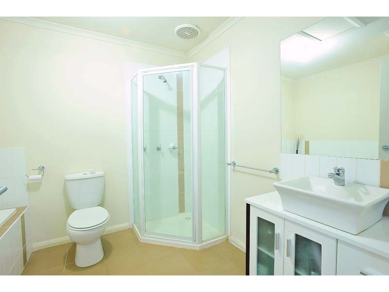 10/21 Waratah Street, West Footscray VIC 3012