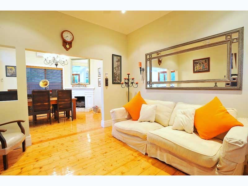 77 Castlemaine Street, Yarraville VIC 3013