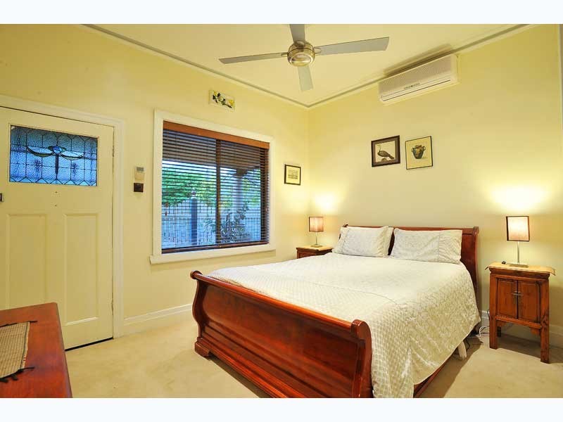 77 Castlemaine Street, Yarraville VIC 3013