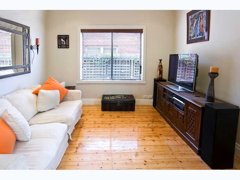 77 Castlemaine Street, Yarraville VIC 3013