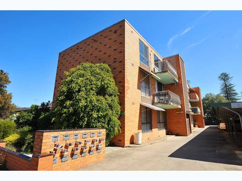 11/65 Melbourne Road, Williamstown VIC 3016