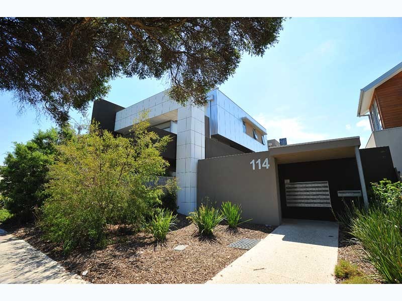 18/114 Mason Street, Newport VIC 3015