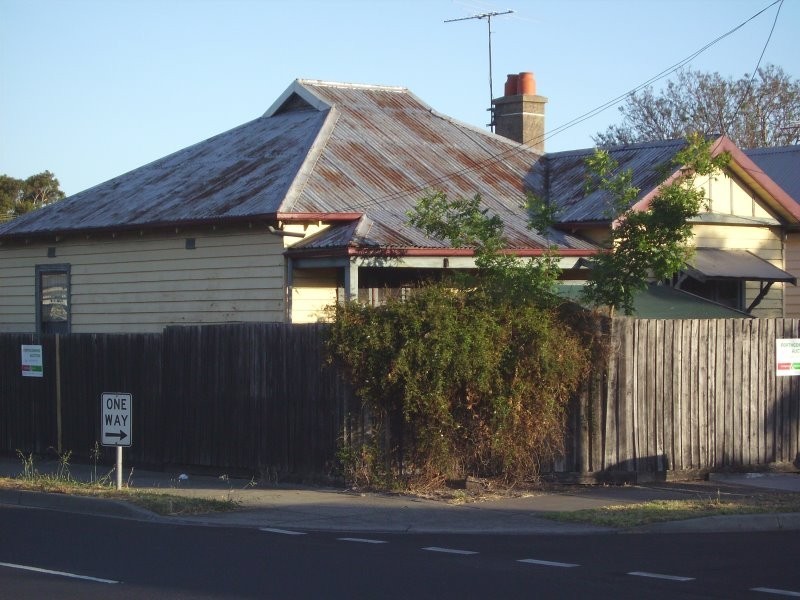 21 Queensville Street, Kingsville VIC 3012