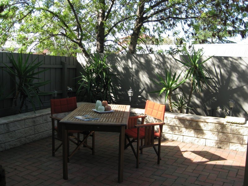 4/92 Oxford Street, Newport VIC 3015