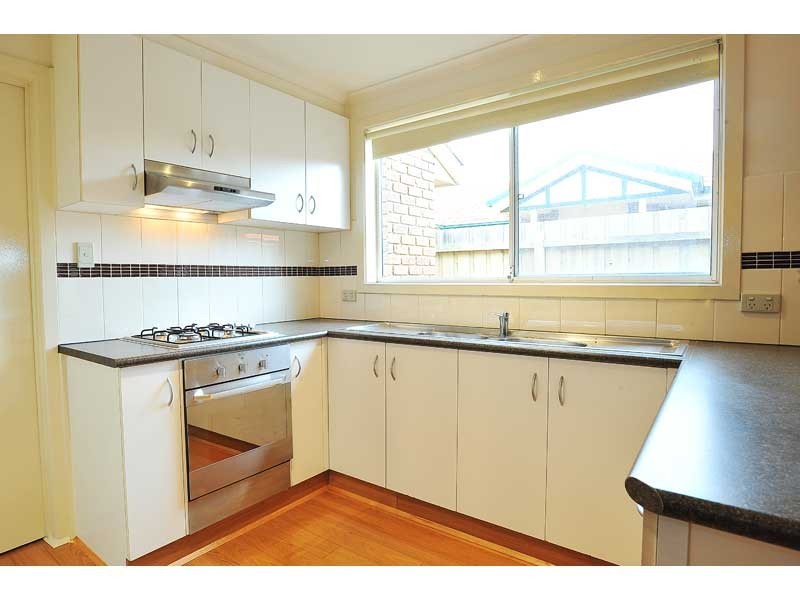 2/150 Merton Street, Altona Meadows VIC 3028