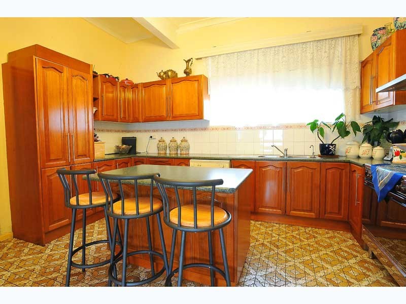 30 The Circle, Altona North VIC 3025