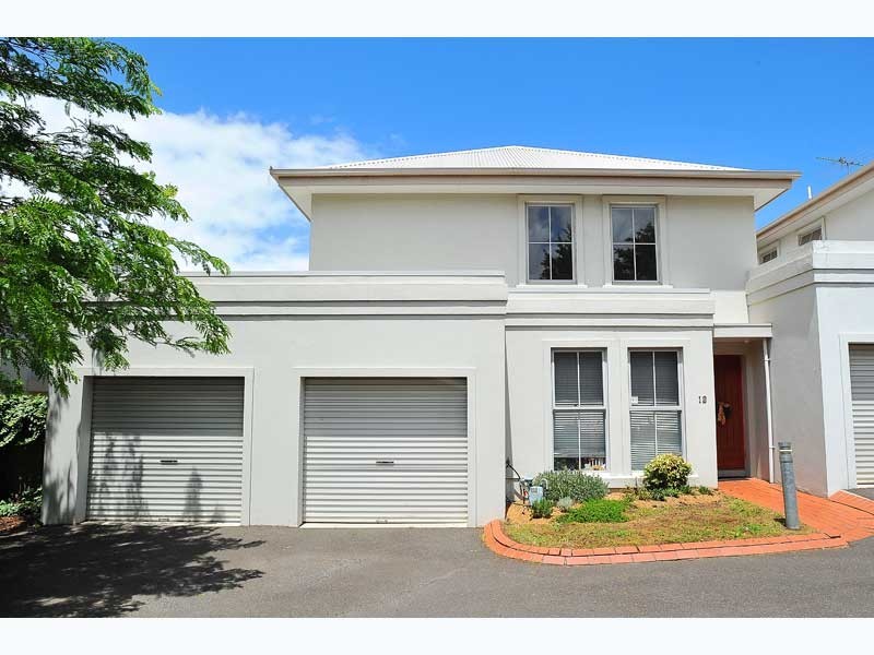 12/99 The Strand, Newport VIC 3015