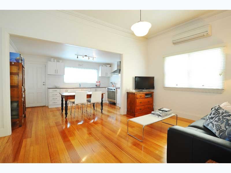23 Rennie Street, Seddon VIC 3011