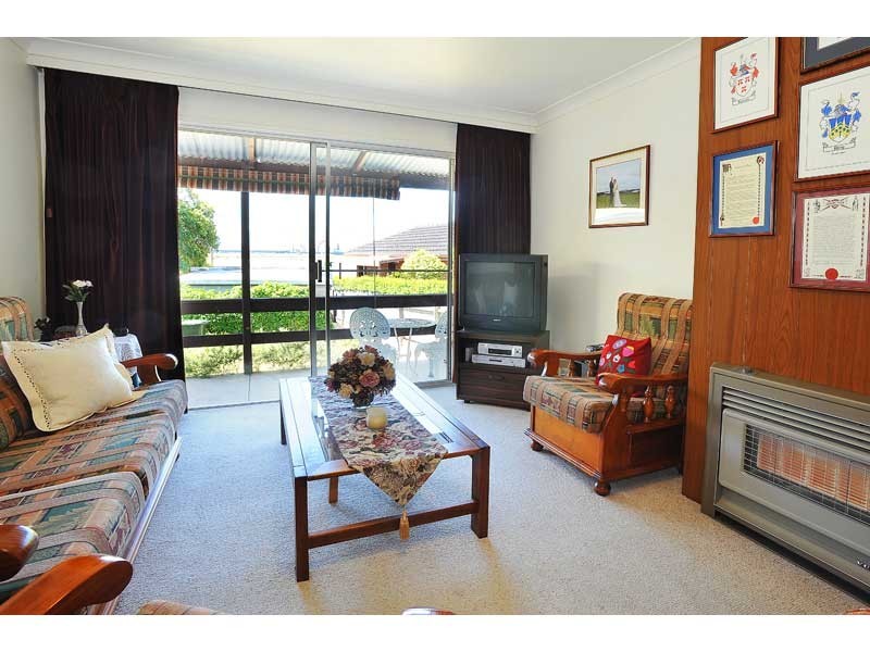 66 The Strand, Newport VIC 3015