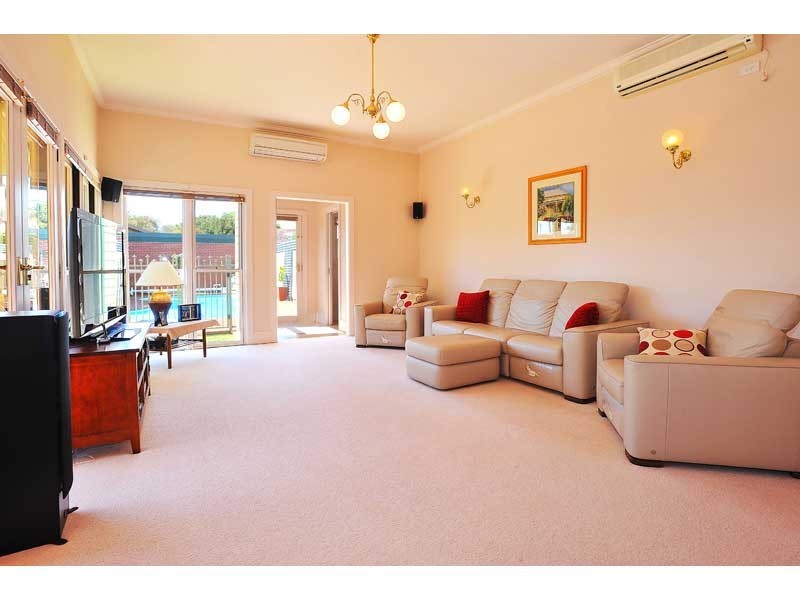 74 Verdon Street, Williamstown VIC 3016