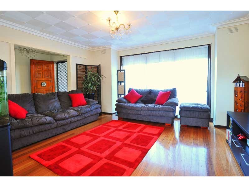 12 Yaralla Crescent, Sunshine West VIC 3020