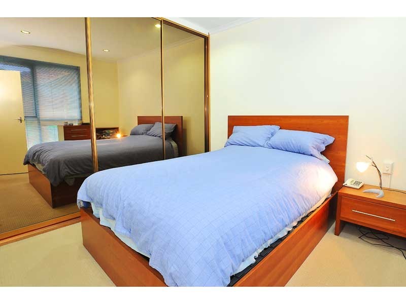 6/28 Peel Street, Newport VIC 3015