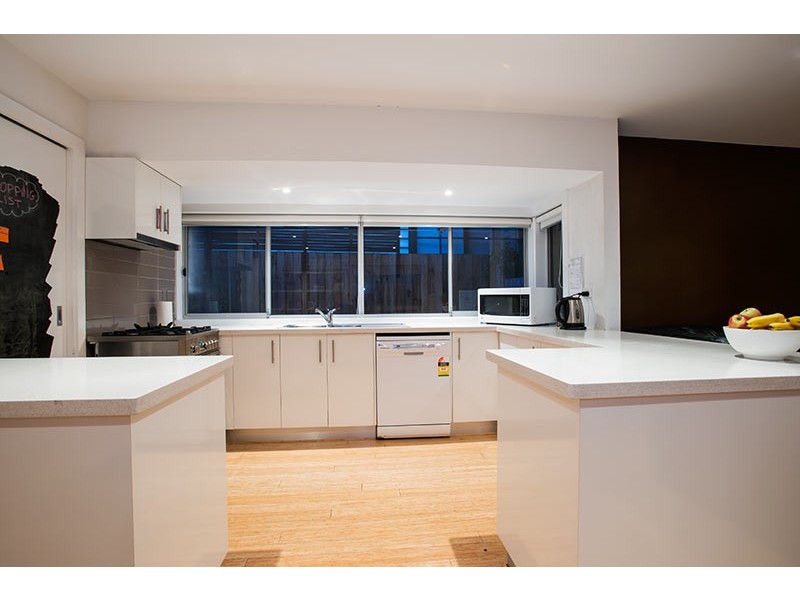 20 Empress Avenue, Kingsville VIC 3012