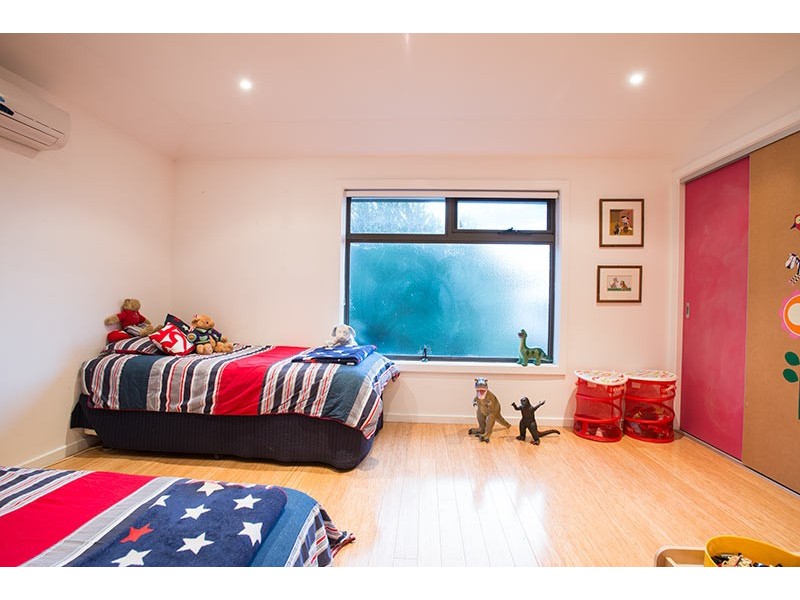 20 Empress Avenue, Kingsville VIC 3012