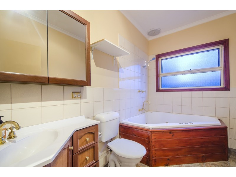 3 McIntosh Road, Altona North VIC 3025