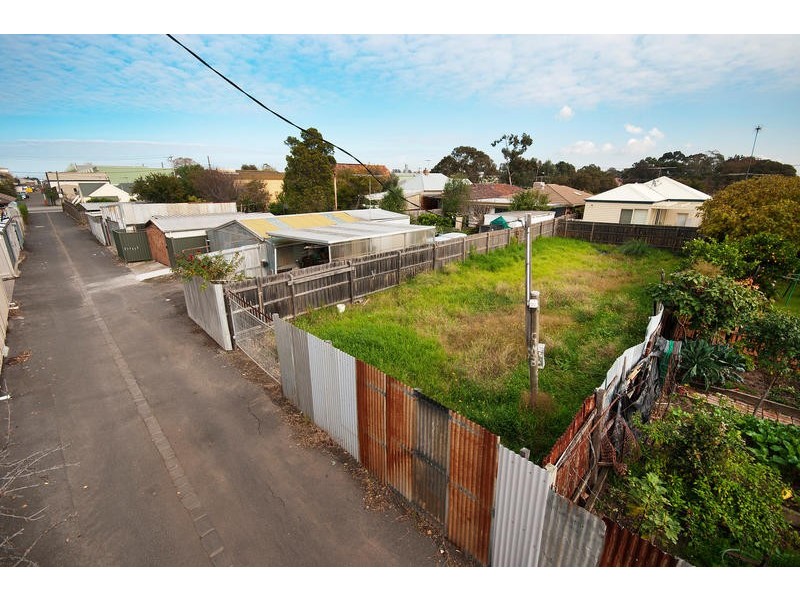 15 Edith Lane, Spotswood VIC 3015