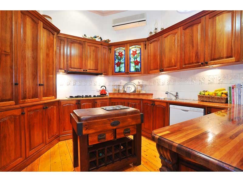 74 The Strand, Newport VIC 3015