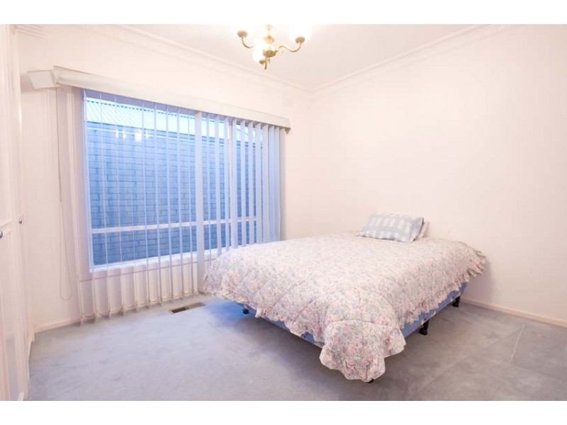 19 Gamon Street, Seddon VIC 3011