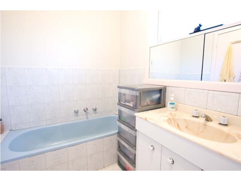 19 Gamon Street, Seddon VIC 3011