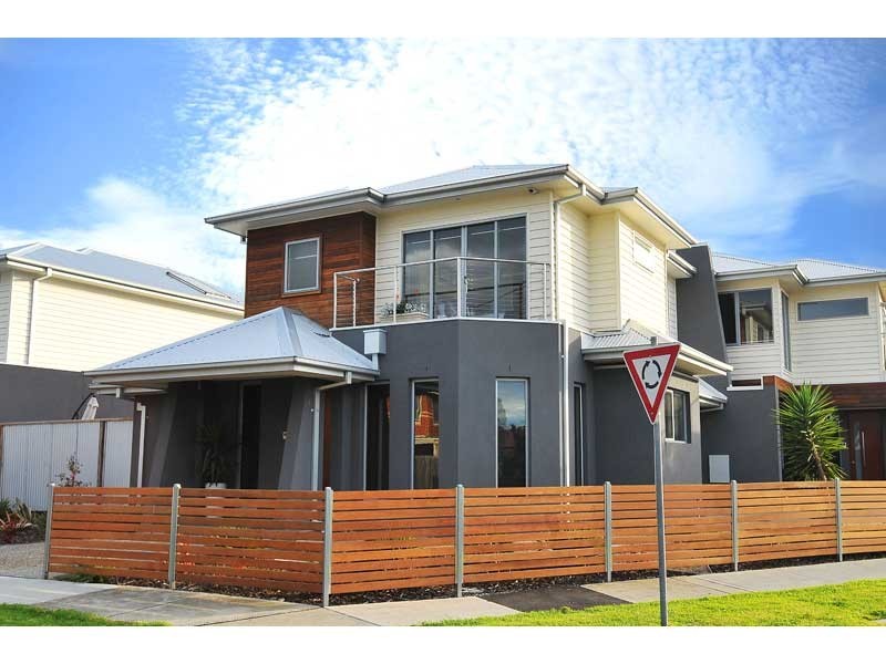 34 Kernot Street, Spotswood VIC 3015