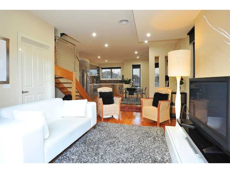 34 Kernot Street, Spotswood VIC 3015