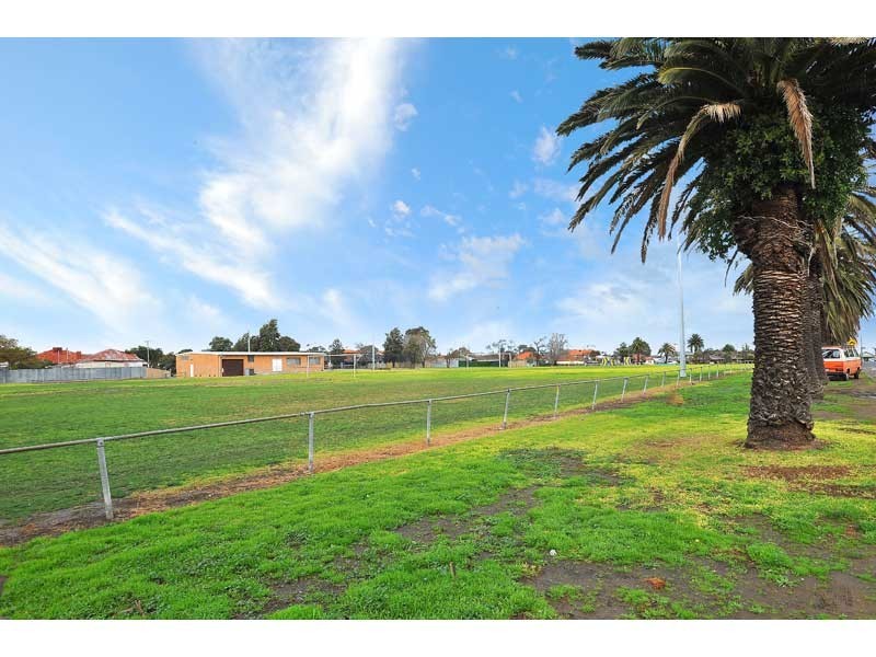 10 View Street, West Footscray VIC 3012