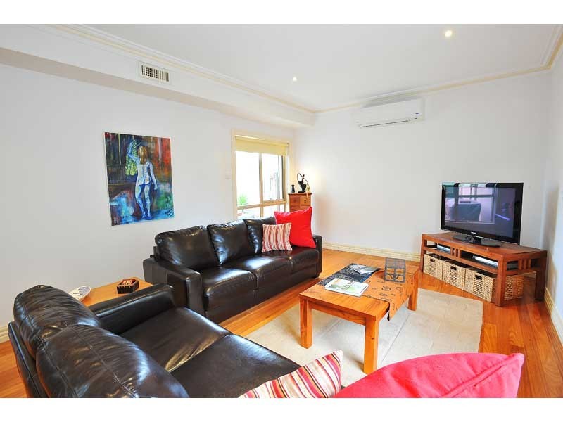 4/8-10 Coop Street, Werribee VIC 3030