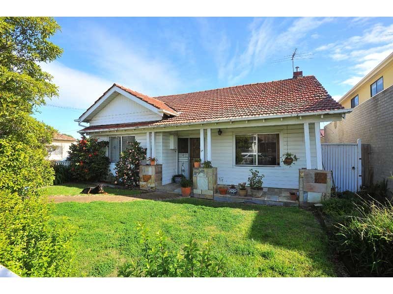 17 Jack Street, Newport VIC 3015