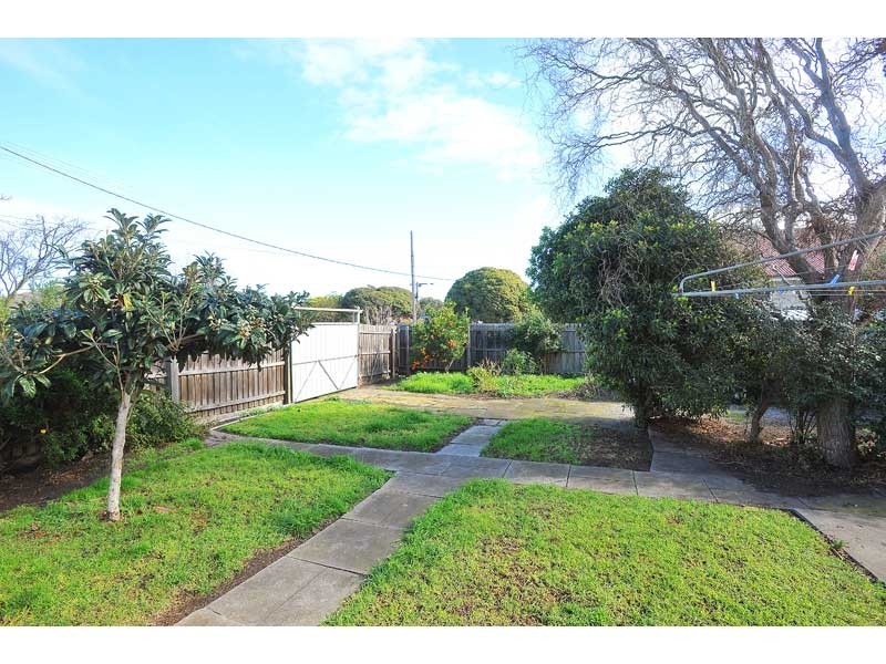 17 Jack Street, Newport VIC 3015